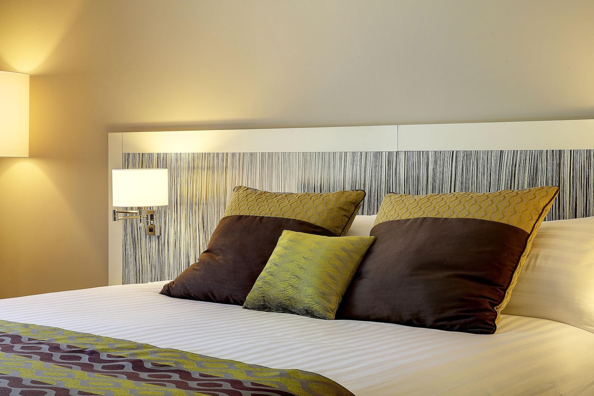 เบสต์ เวสเทิร์น พลัส ปารีส เมอดง เออร์มิทาฌ Hotel ภายนอก รูปภาพ